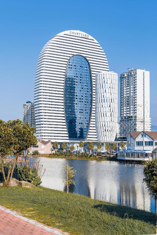 Your Sunshine Apartments Batumi Esterno foto