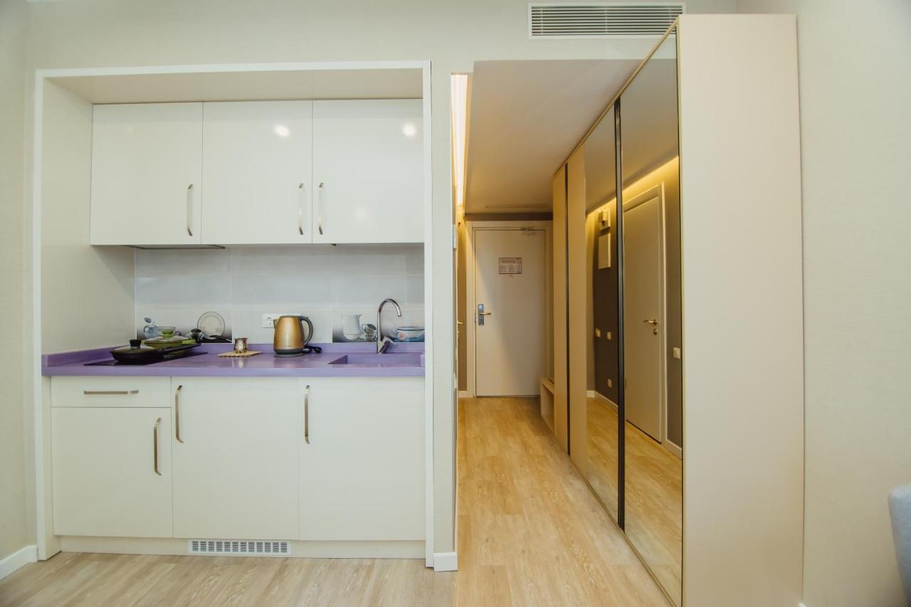 Your Sunshine Apartments Batumi Esterno foto